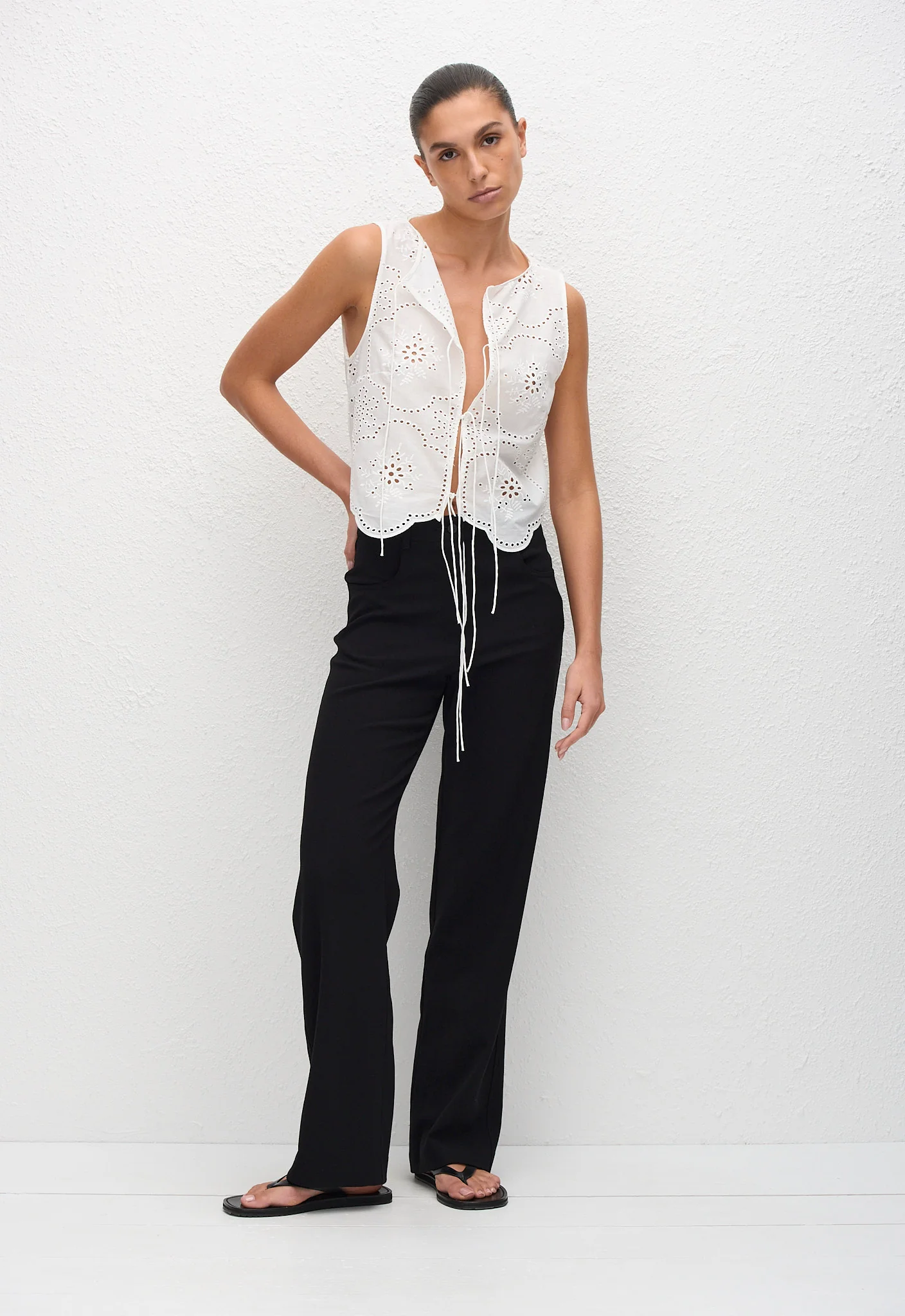 Broderie Tie Blouse - White