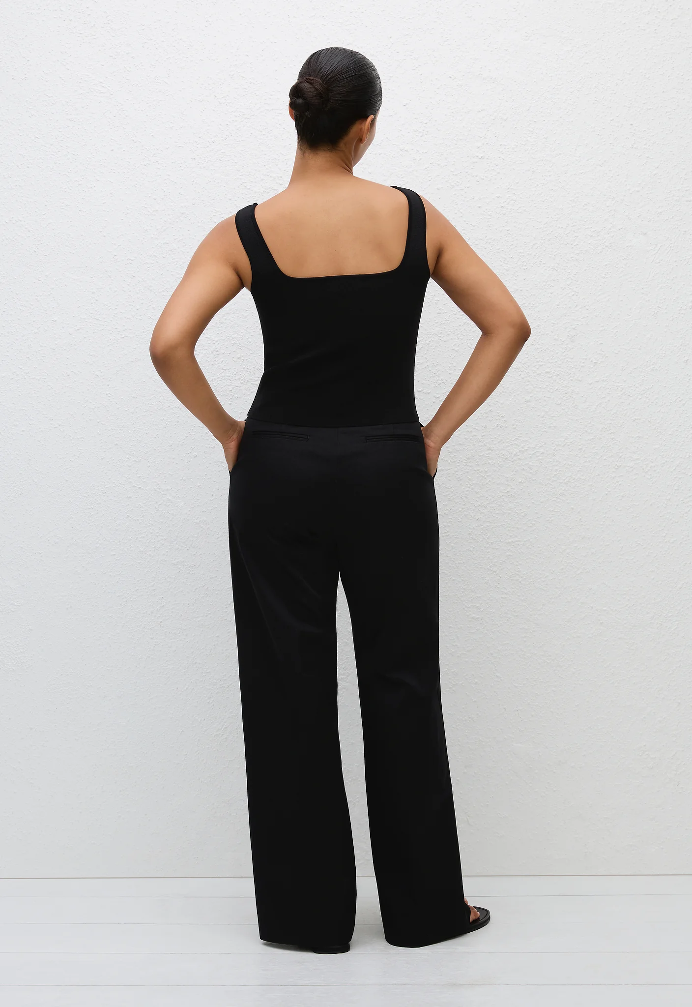 Classic Nineties Tank - Black - Image 4