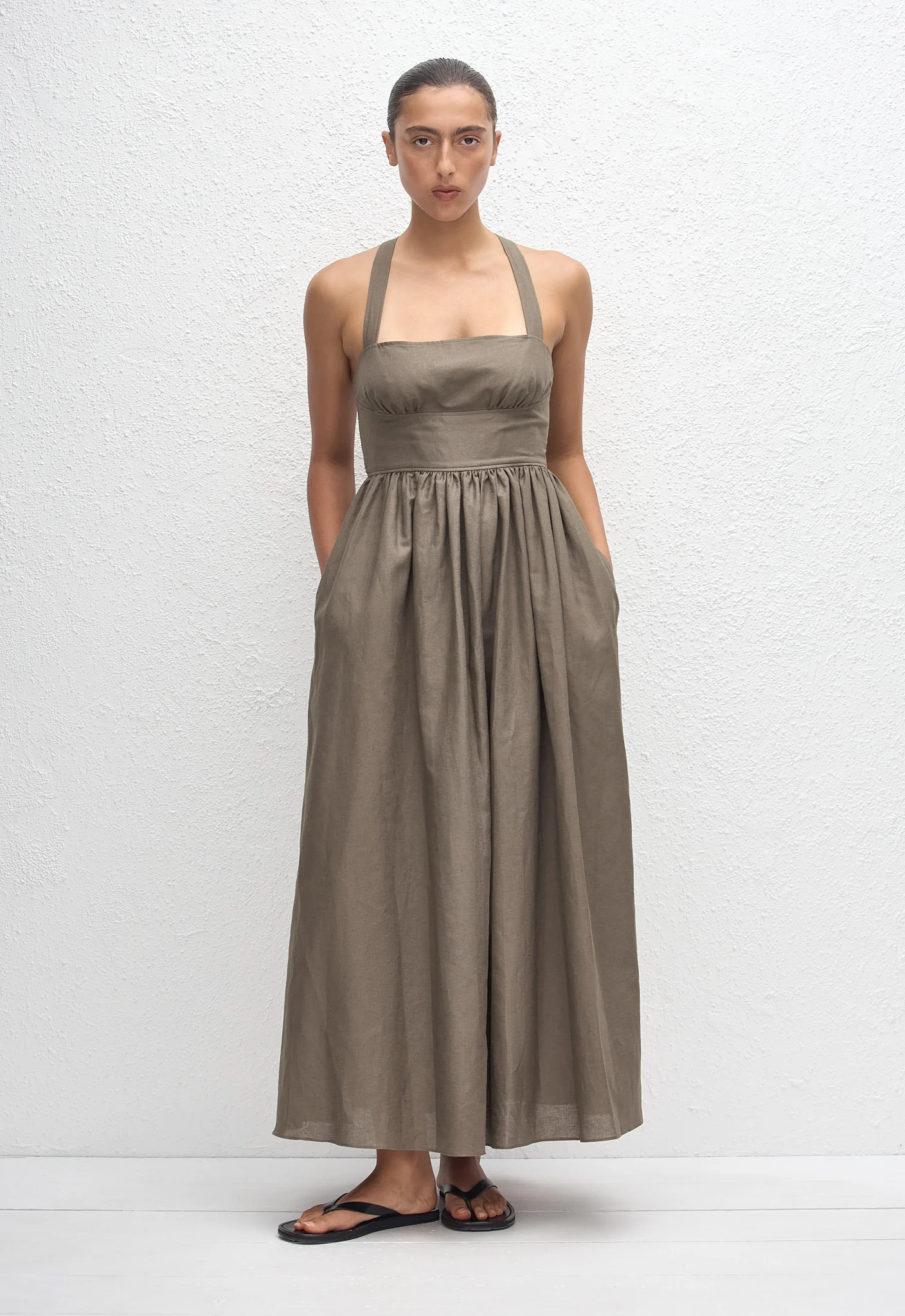 Crossback Linen Dress - Myrtle