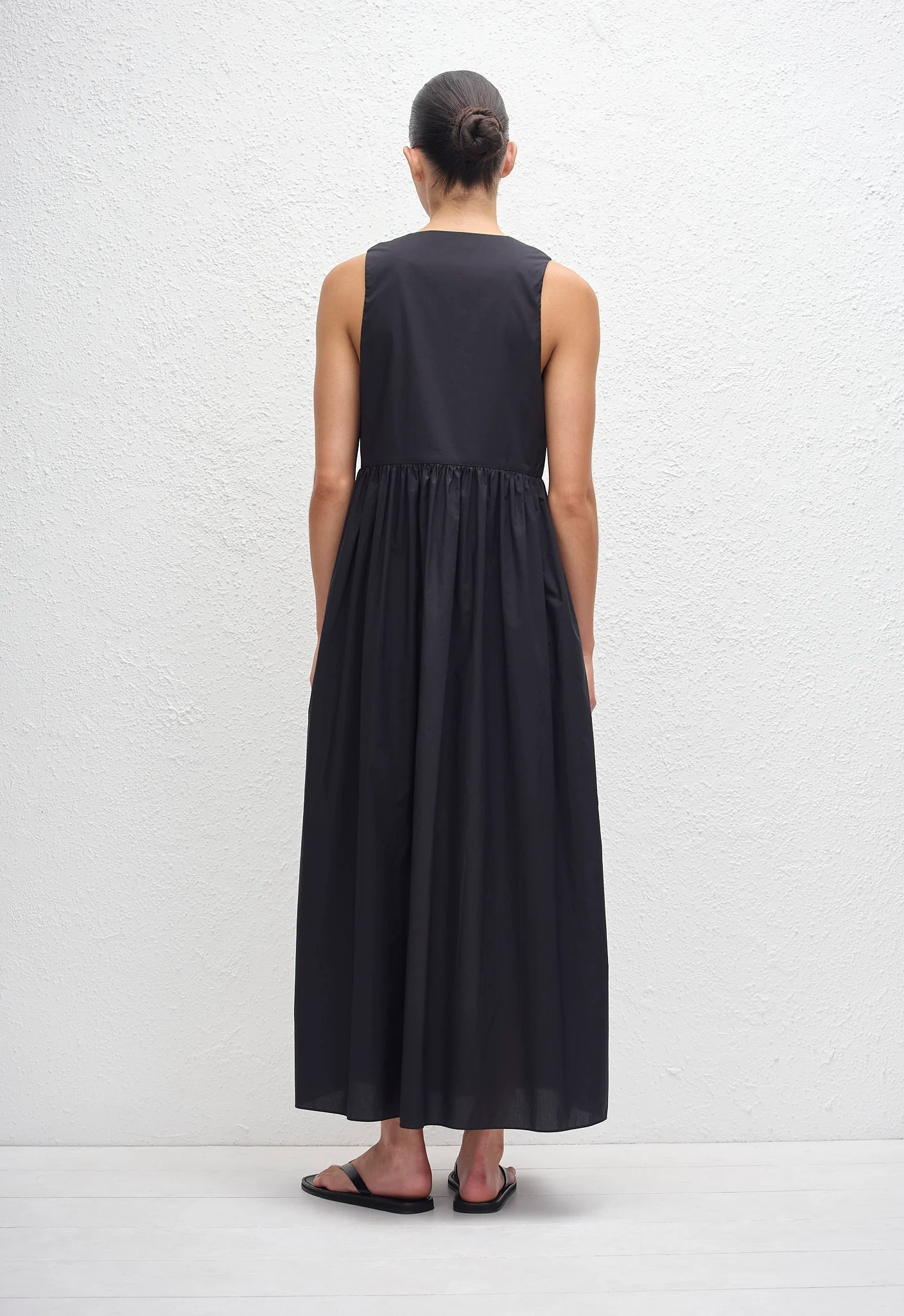 Deep U Sundress - Black - Image 3