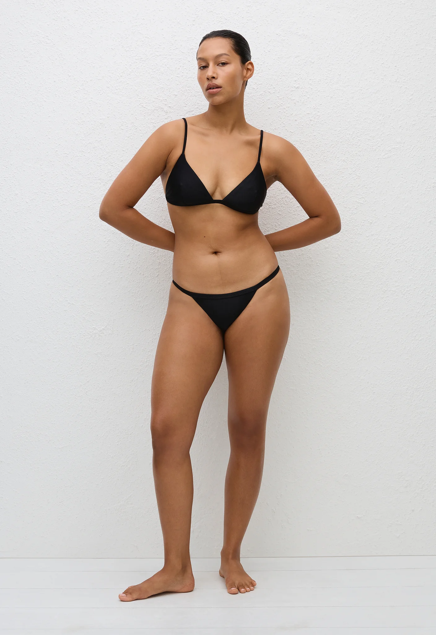 Petite Triangle Top - Deep Black
