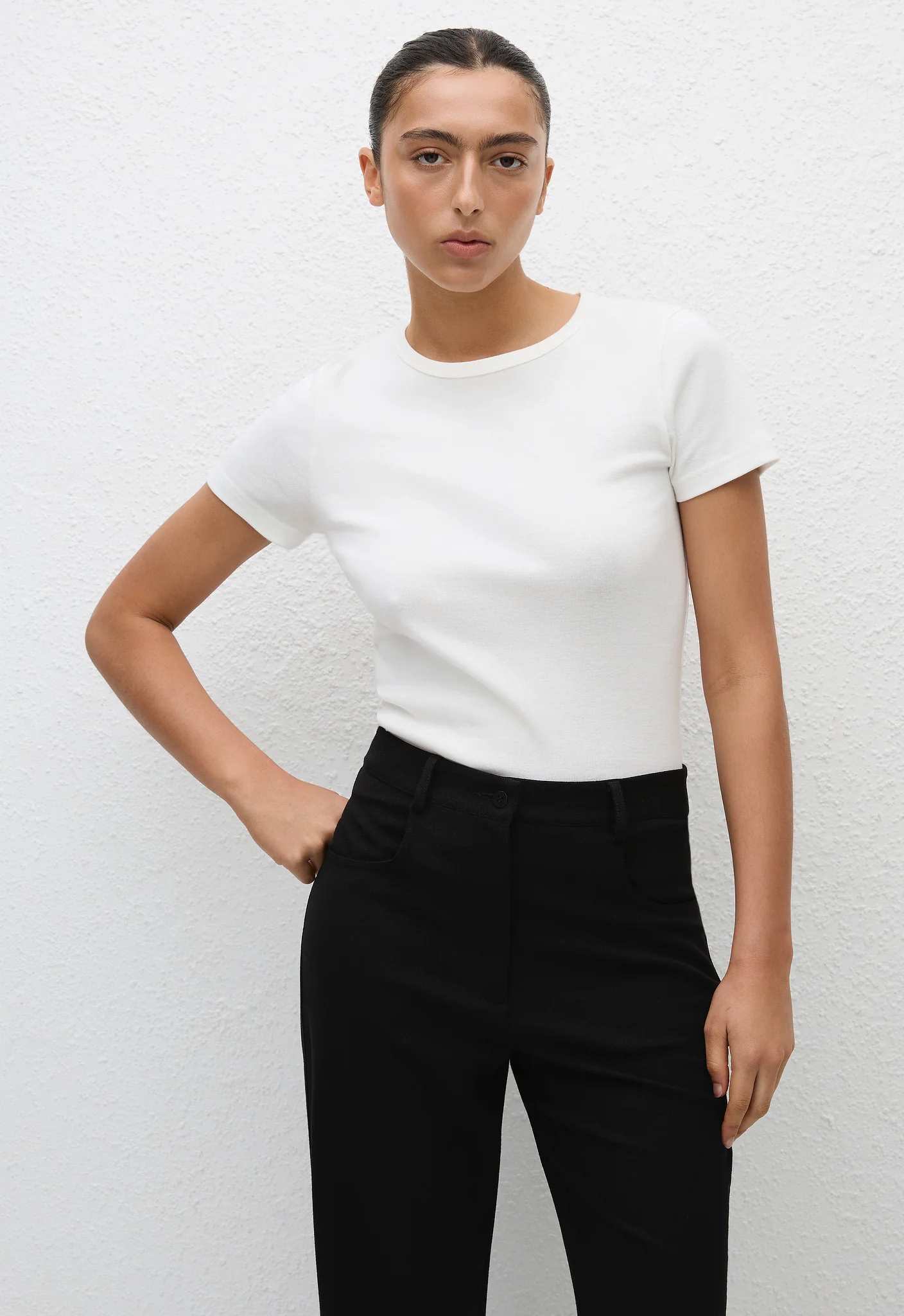 Relaxed Crepe Pant - Black - Image 2